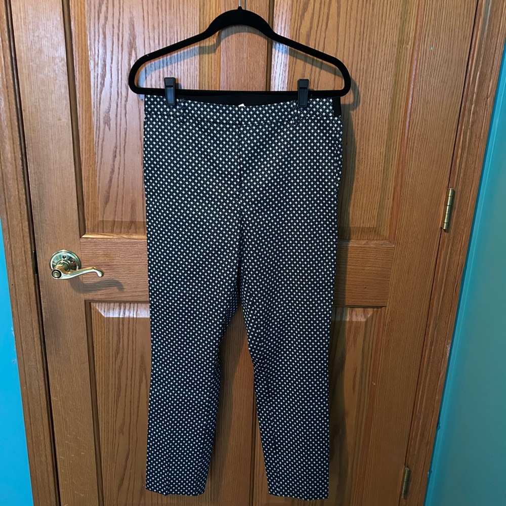 H&M Navy and White Diamond-Patterned Slacks